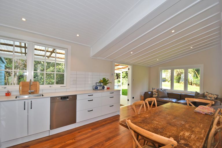 Photo of property in 200 Ti Point Road, Ti Point, Warkworth, 0985