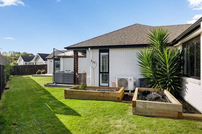 Photo of property in 52 Watkins Road, Cambridge, 3434