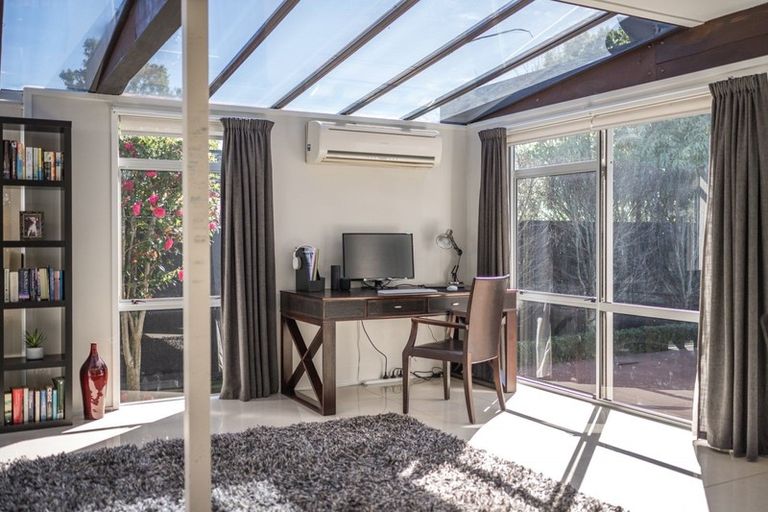 Photo of property in 60 Fordyce Avenue, Sunnyhills, Auckland, 2010