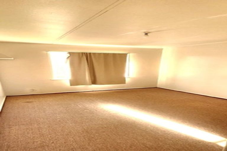 Photo of property in 180 Buckland Road, Mangere East, Auckland, 2024