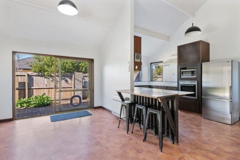 Photo of property in 114a East Belt, Lincoln, 7608