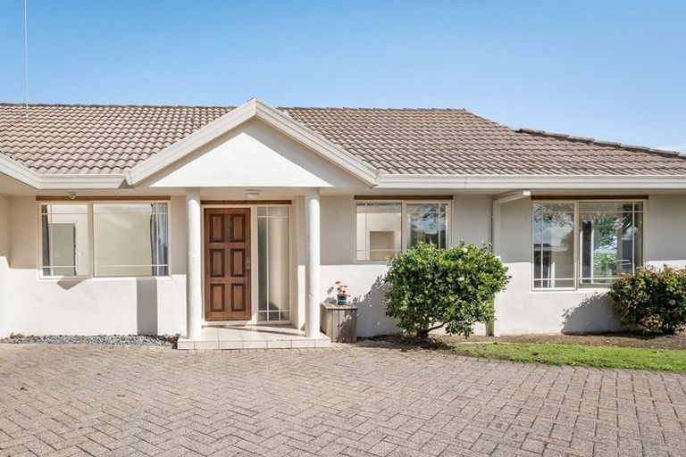 Photo of property in 32 Belmont Rise, Katikati, 3129