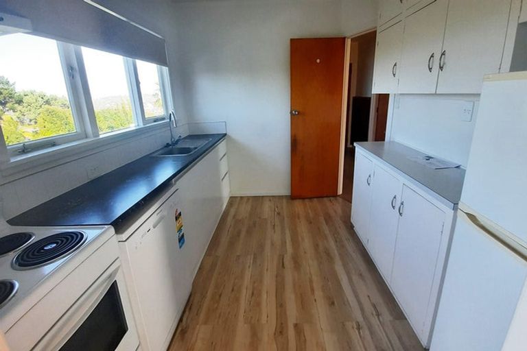 Photo of property in 72a Carlisle Road, Browns Bay, Auckland, 0632