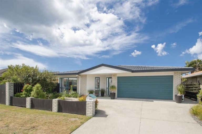 Photo of property in 243 Gloucester Road, Mount Maunganui, 3116