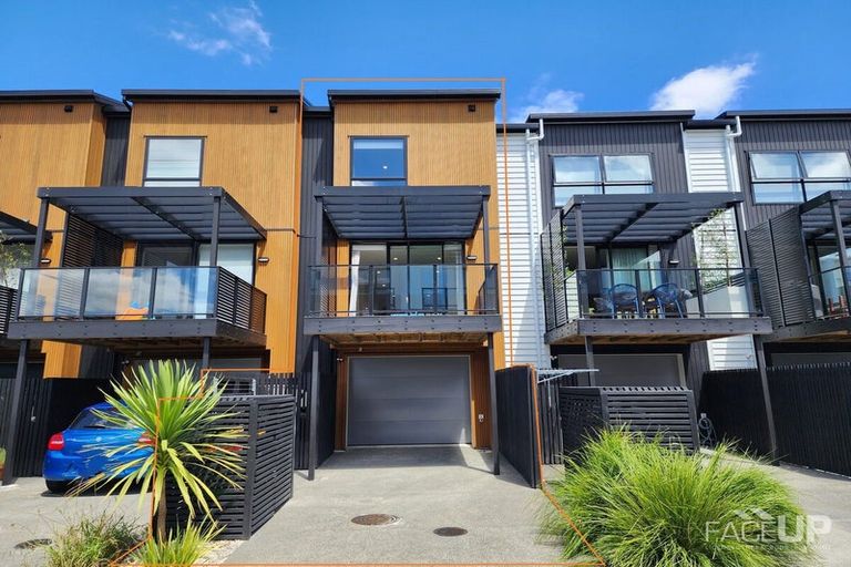 Photo of property in 9 Cutty Sark Road, Hobsonville, Auckland, 0616