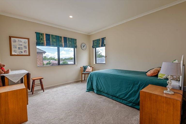 Photo of property in 7a Chilton Grove, Hokowhitu, Palmerston North, 4410