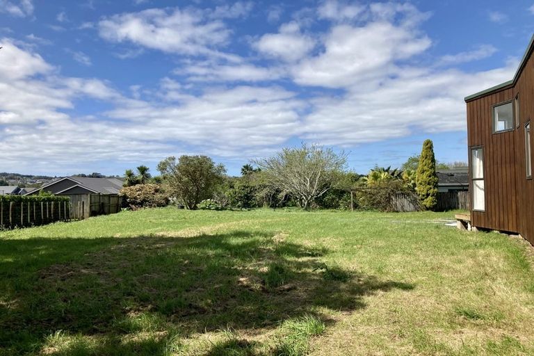 Photo of property in 69 Sunny Crescent, Huapai, Kumeu, 0810