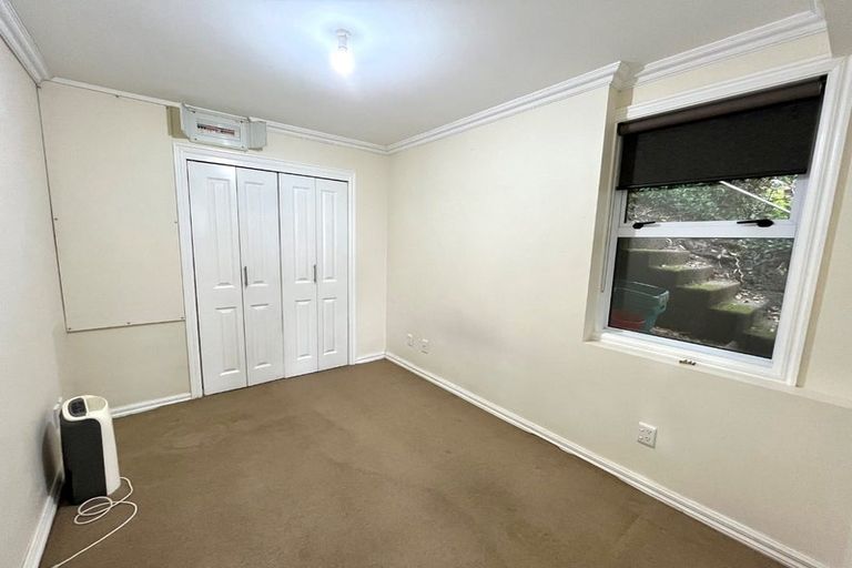 Photo of property in 2/89 Barnard Street, Wadestown, Wellington, 6012