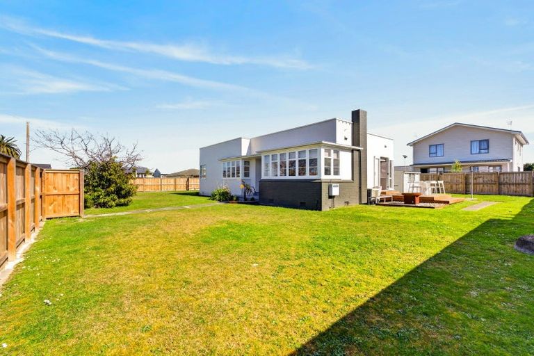 Photo of property in 1 Lowry Terrace, Marewa, Napier, 4110