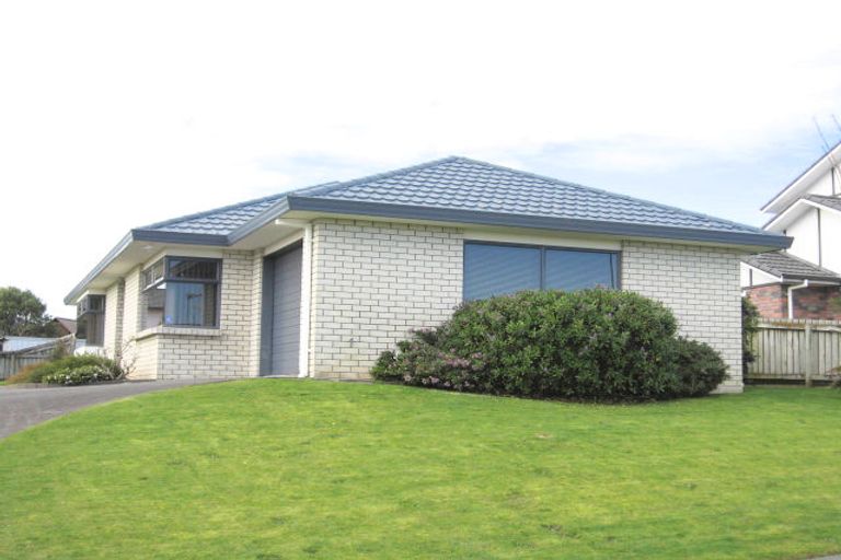 Photo of property in 8 Lochinver Drive, Nawton, Hamilton, 3200