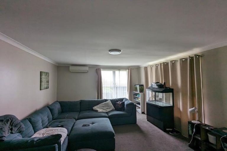 Photo of property in 2 Mahoe Street, Levin, 5510