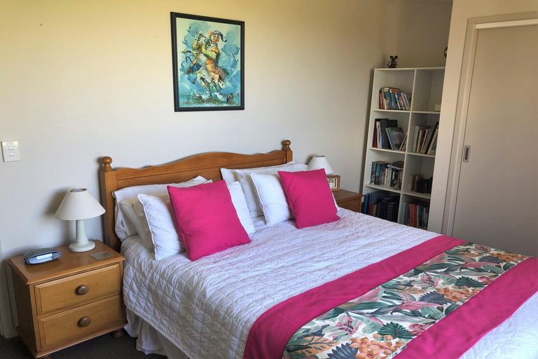 Photo of property in 123b Wiroa Road, Kerikeri, 0293