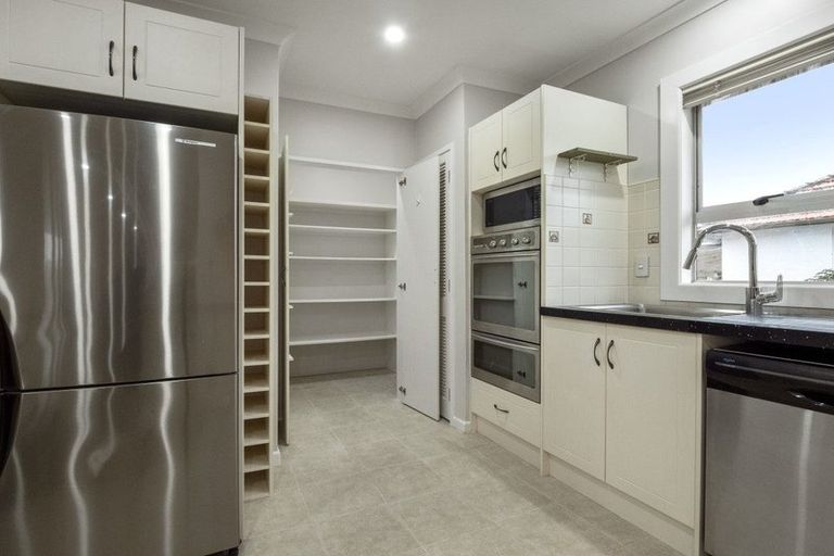 Photo of property in 1/32 Nile Road, Milford, Auckland, 0620