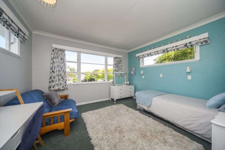 Photo of property in 9 Parata Street, Hokowhitu, Palmerston North, 4410