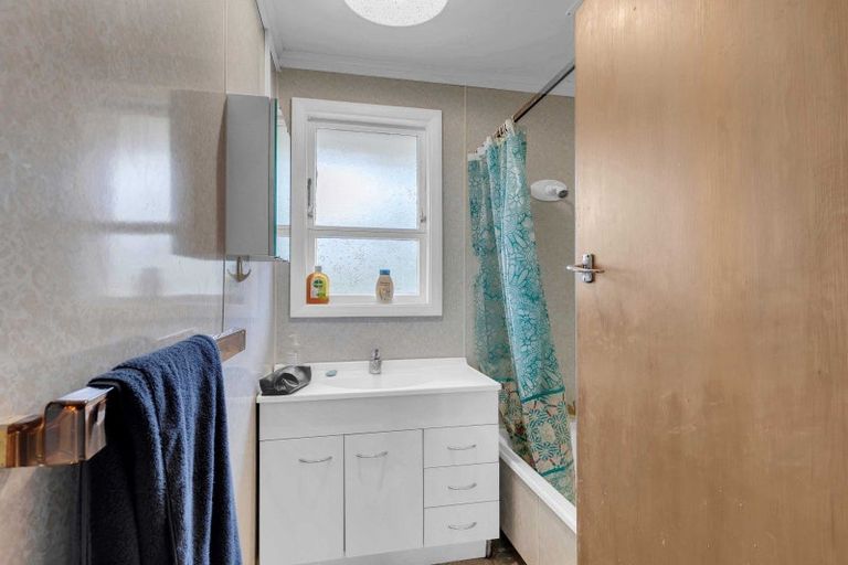 Photo of property in 8 Pulham Crescent, Queenwood, Hamilton, 3210