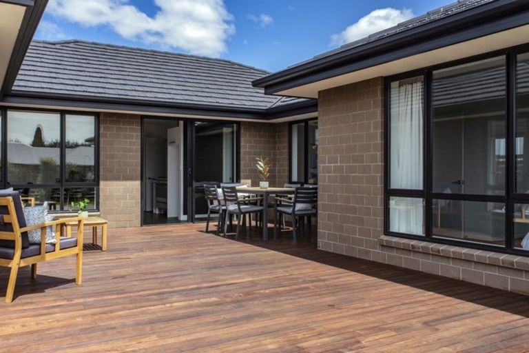 Photo of property in 1 Ormandy Court, Amberley, 7410