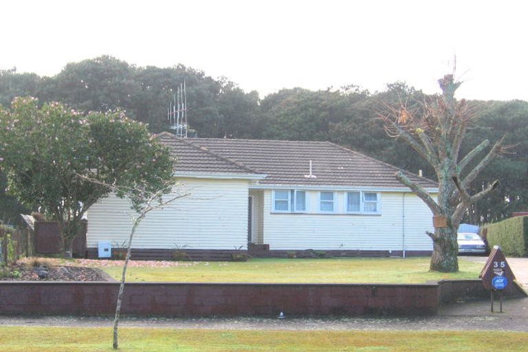 Photo of property in 35 Norrie Street, Bader, Hamilton, 3206