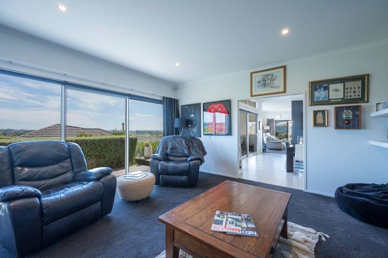 Photo of property in 23 Katania Heights, Brightwater, 7022