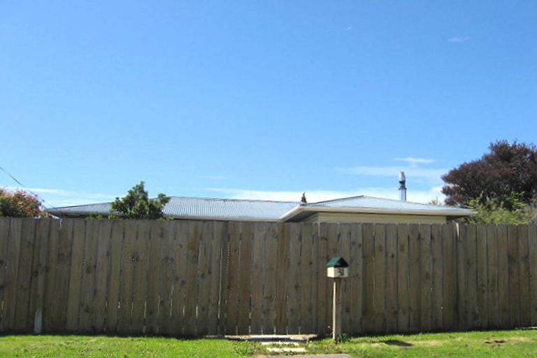 Photo of property in 31 Andrew Street, Stoke, Nelson, 7011