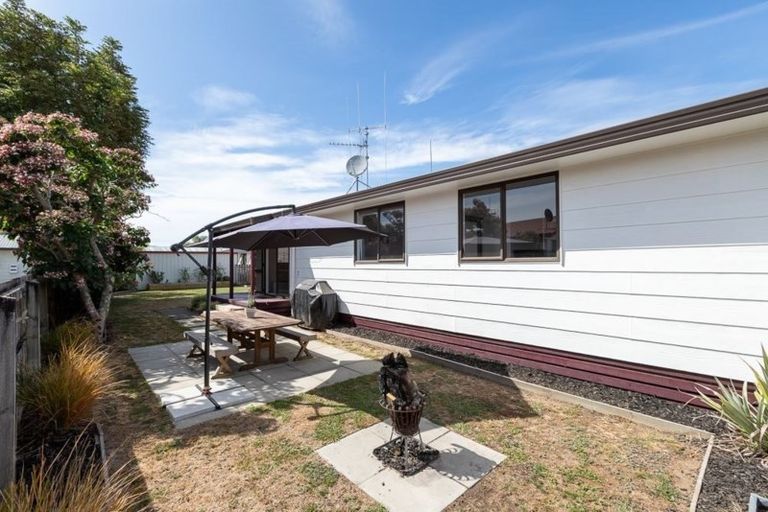 Photo of property in 51a Lloyd Drive, Nawton, Hamilton, 3200