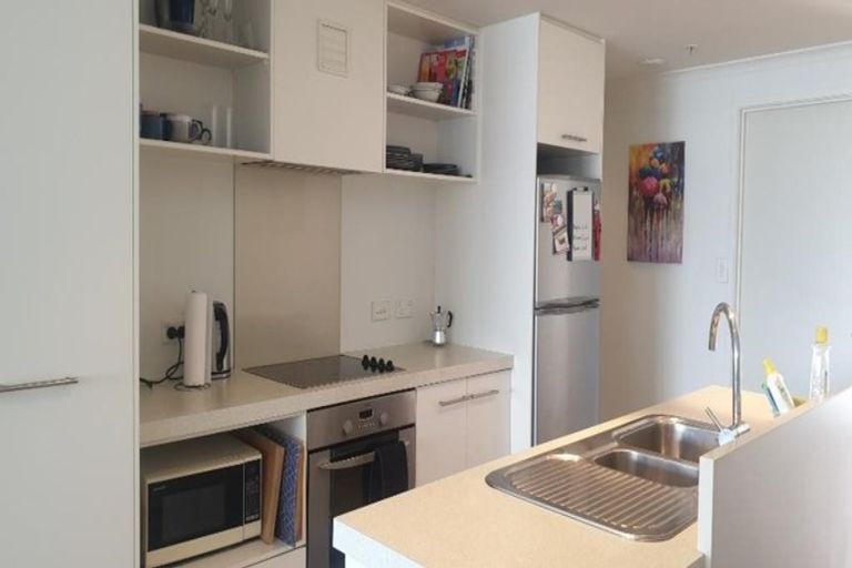 Photo of property in Algarve Apartments, 211/332 Maunganui Road, Mount Maunganui, 3116