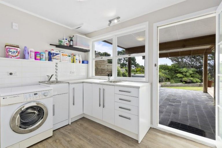 Photo of property in 206 Upper Harbour Drive, Greenhithe, Auckland, 0632