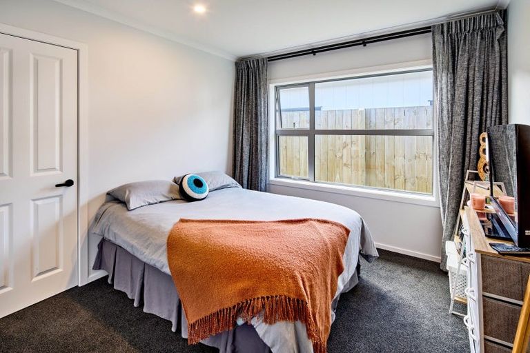 Photo of property in 50 Te Ara O Roimata, Wainuiomata, Lower Hutt, 5014