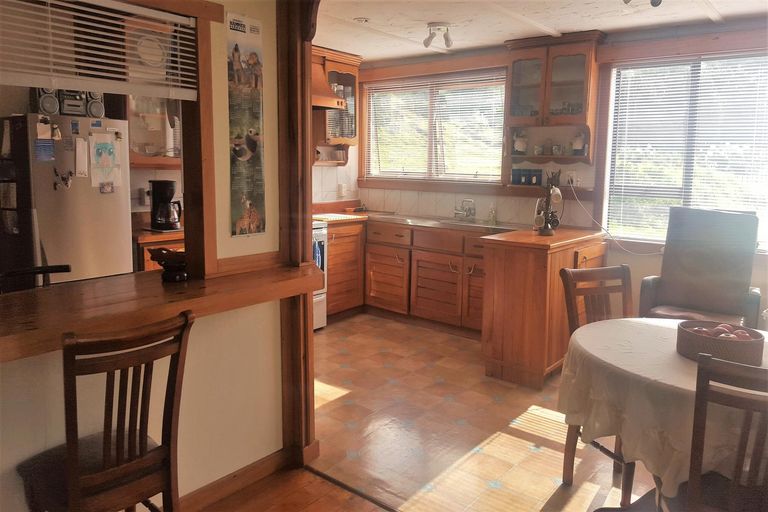 Photo of property in 392 Manawahe Road, Matata, Whakatane, 3193