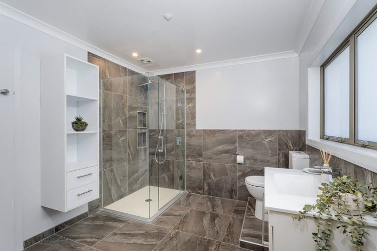 Photo of property in 79 Robinson Road, Whitianga, 3510