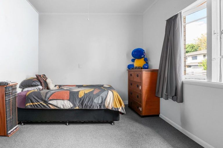 Photo of property in 64 Galloway Street, Hamilton East, Hamilton, 3216