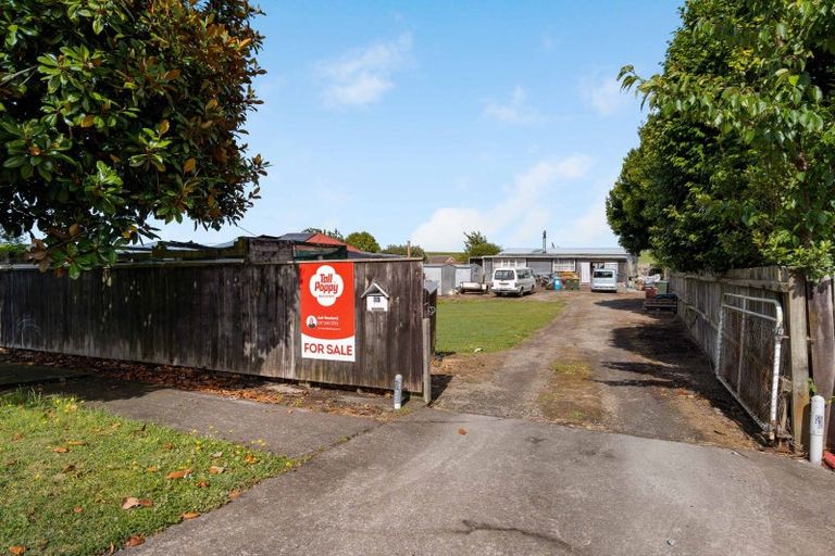 Photo of property in 35 North Street, Eltham, 4322