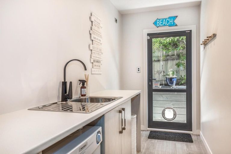 Photo of property in 154 Endeavour Drive, Whitby, Porirua, 5024