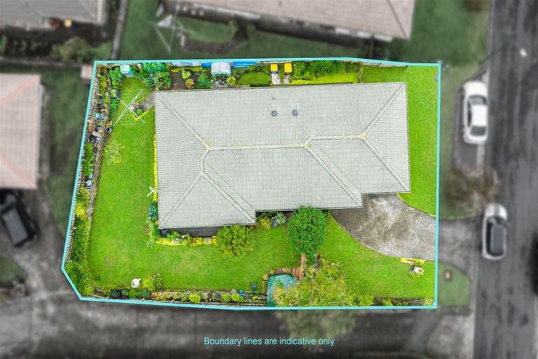 Photo of property in 12 Cretian Crescent, Henderson, Auckland, 0612