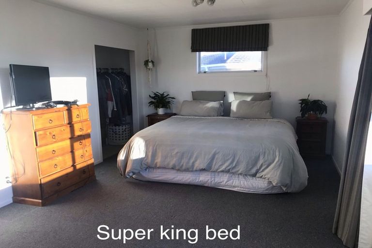 Photo of property in 13 Oturi Road, Waverley, 4510