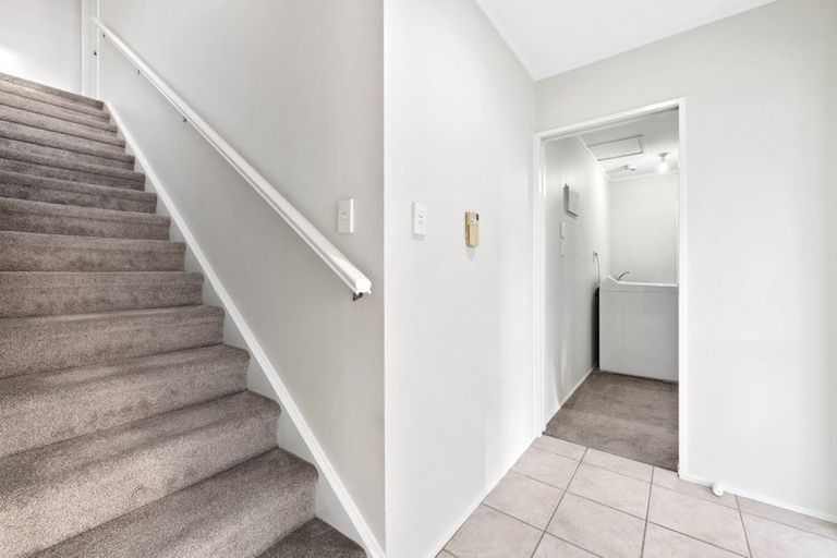 Photo of property in 60 Millen Avenue, Pakuranga, Auckland, 2010