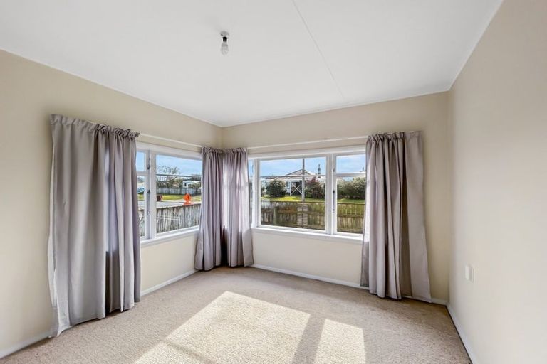 Photo of property in 25 Graham Street, Levin, 5510