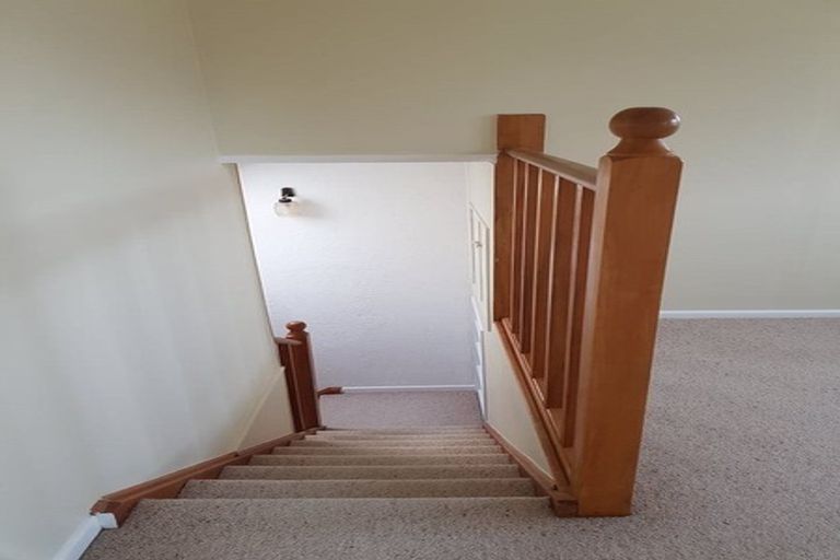 Photo of property in 20 Holyoake Crescent, Avalon, Lower Hutt, 5011