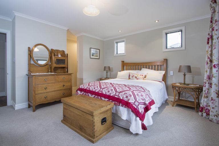 Photo of property in 1 Ash Lane, Cromwell, 9310