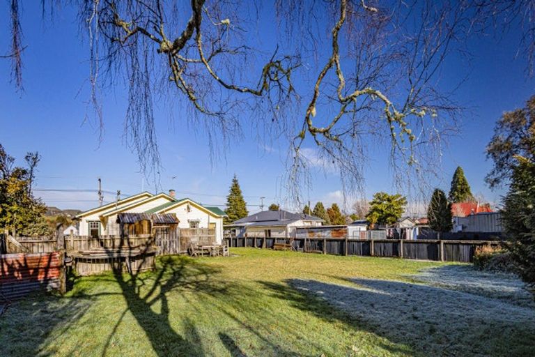 Photo of property in 109 Seddon Street, Raetihi, 4632