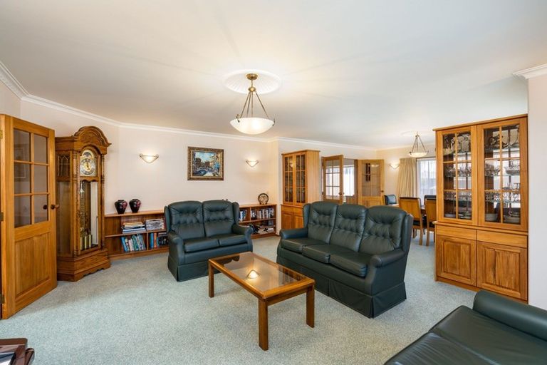 Photo of property in 16 Barrett Road, Whalers Gate, New Plymouth, 4310