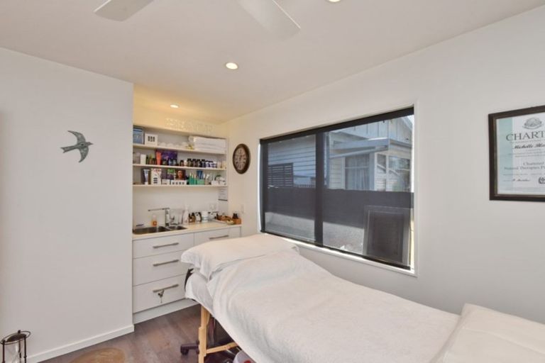 Photo of property in 22 Wakatu Avenue, Moncks Bay, Christchurch, 8081