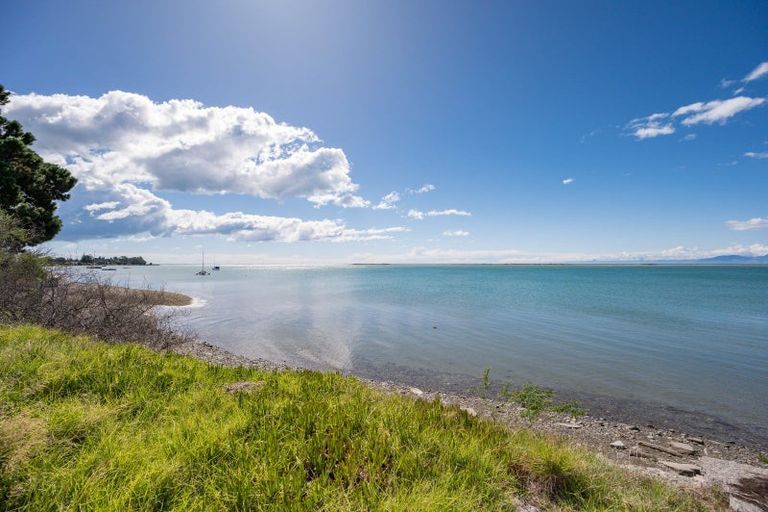 Photo of property in 107 Trewavas Street, Motueka, 7120