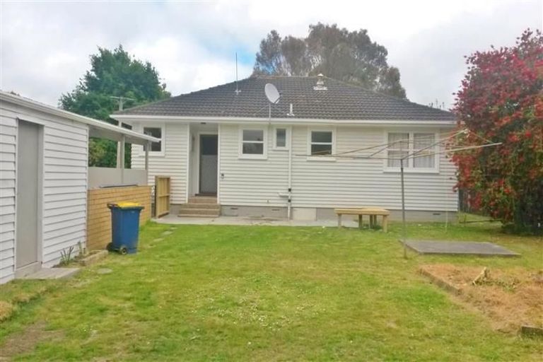 Photo of property in 15 Bittern Place, Henderson, Auckland, 0610