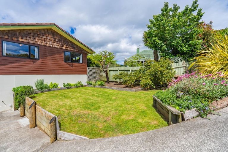 Photo of property in 110 Renown Road, Raumati South, Paraparaumu, 5032