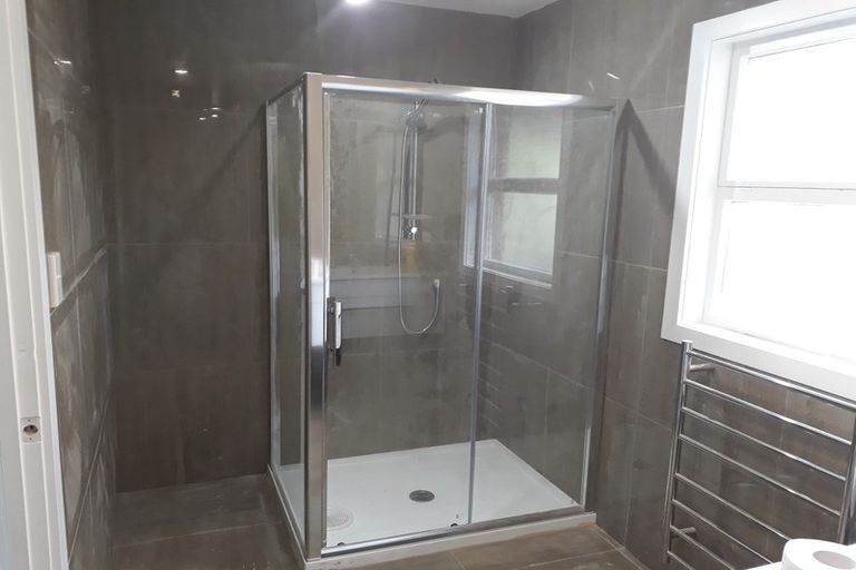 Photo of property in 2 Birdwood Road, Pukekohe, 2120