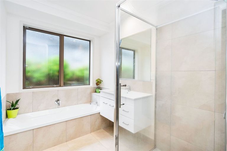 Photo of property in 3 Lake Drive, Tikipunga, Whangarei, 0112