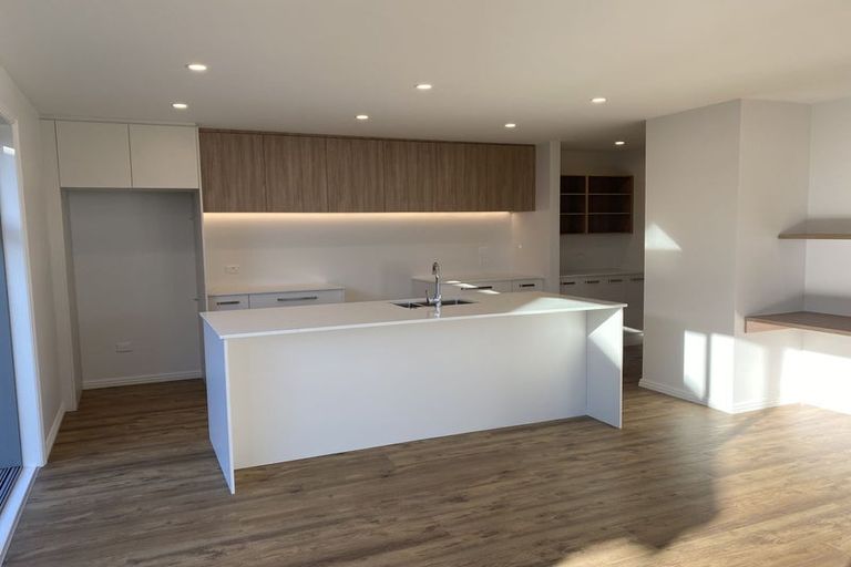 Photo of property in 5 Eyles Street, Marshland, Christchurch, 8083