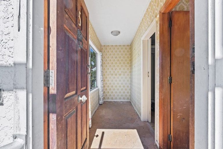 Photo of property in 5 Hawkswood Street, Waiau, 7332