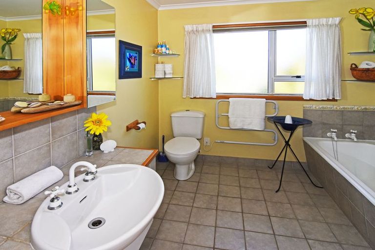 Photo of property in 9 Raglan Street, Lansdowne, Masterton, 5810