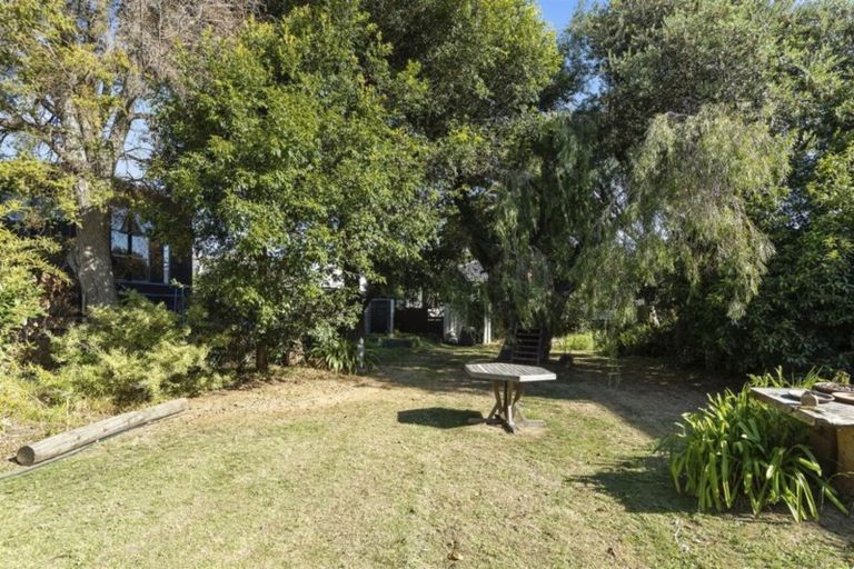 Photo of property in 28 Oceanview Road, Mount Maunganui, 3116